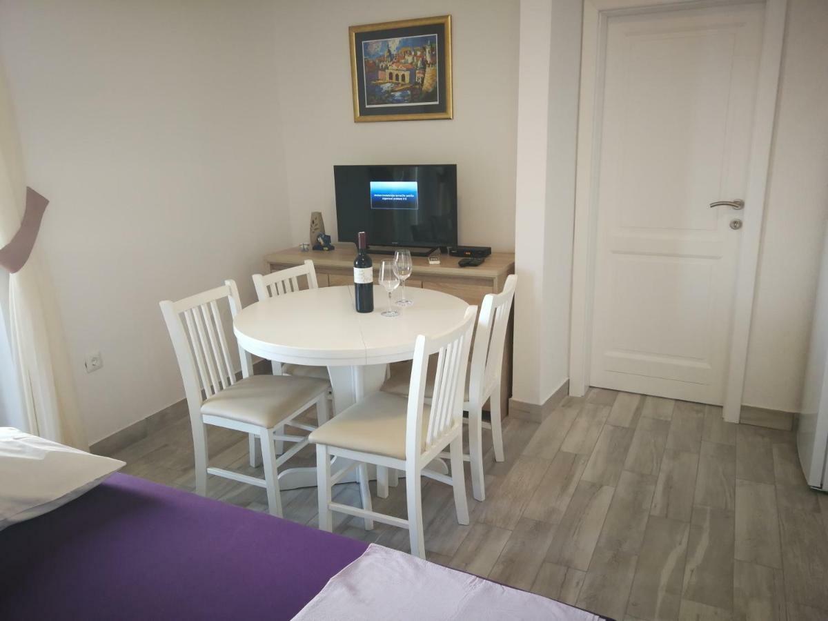 Adriatic - Apartment With Jacuzzi Sobra Εξωτερικό φωτογραφία